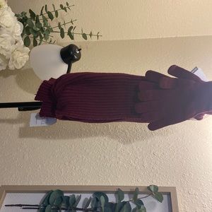 Scarf & gloves set! Burgundy things💕